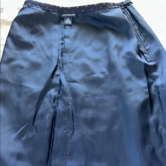 Ann Taylor Navy A-Line Skirt with Pattern - Picture 10 of 13